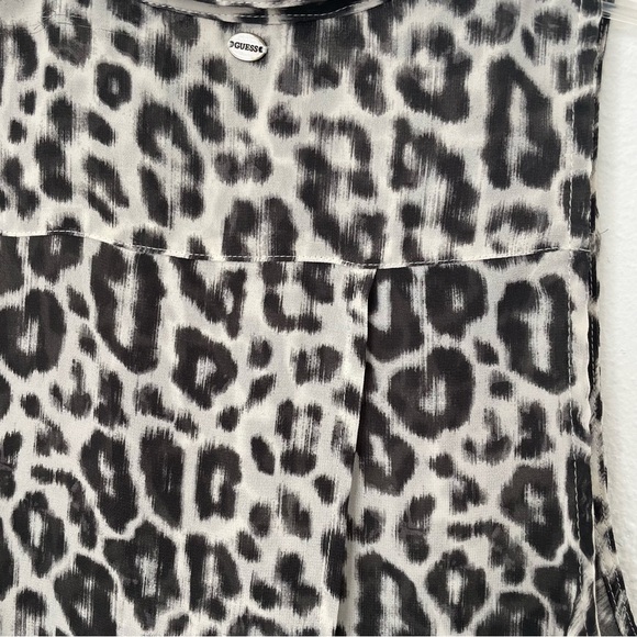 Guess Leopard Printed Sheer Blouse Button Down Sleeveless Top Size M Chiffon - Picture 12 of 14